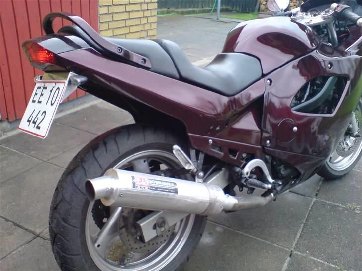 Suzuki GSX600F - bagskærm lavet i rustfri. og nyt mellem rør til udstødningen. billede 2