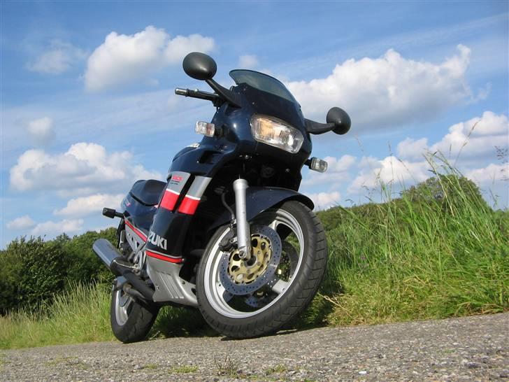 Suzuki GSX750f billede 4