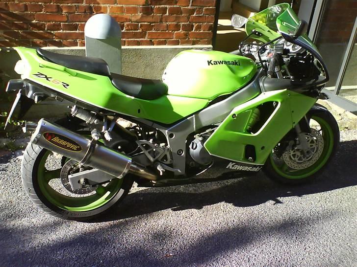 Kawasaki ZX6R billede 4