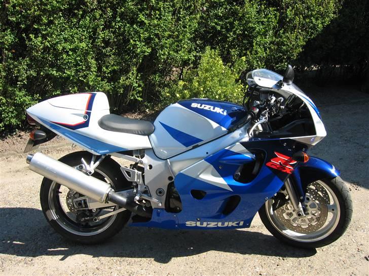 Suzuki GSX-R 600  solgt billede 1