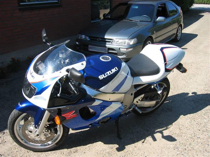 Suzuki GSX-R 600  solgt billede 2