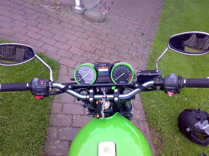 Kawasaki z650 billede 8