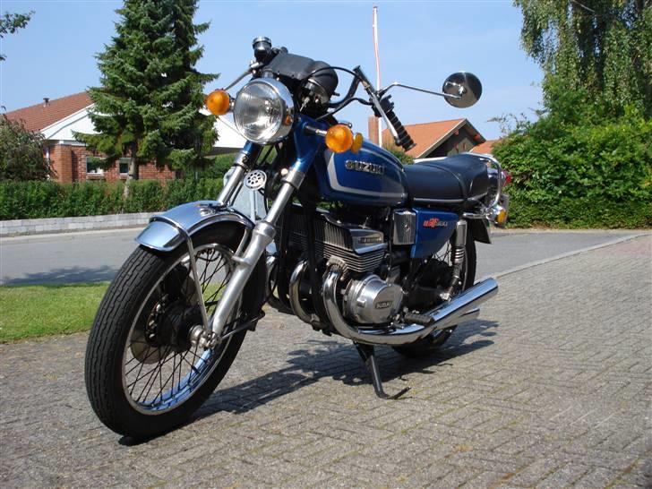 Suzuki GT 380 Solgt billede 7