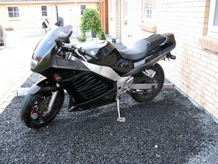Suzuki RF600R - SOLGT billede 12