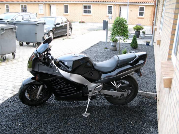 Suzuki RF600R - SOLGT billede 13