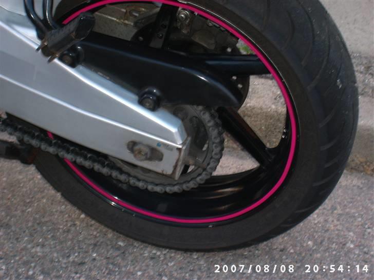 Honda CBR 600 F2   *SOLGT* - pink rimstripes bag billede 16