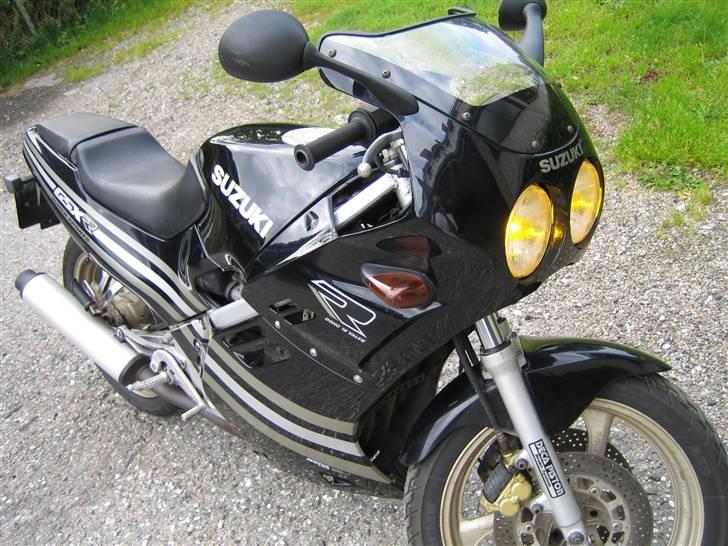 Suzuki GSX-R 250 billede 1