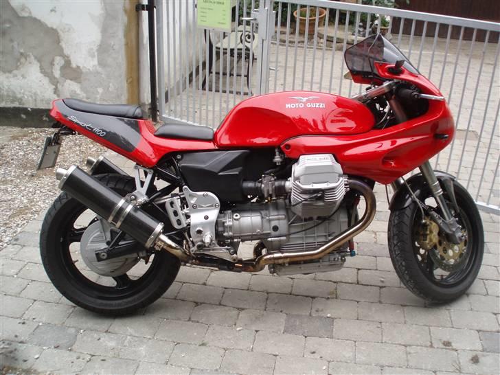 Moto Guzzi 1100 Sport IE billede 1