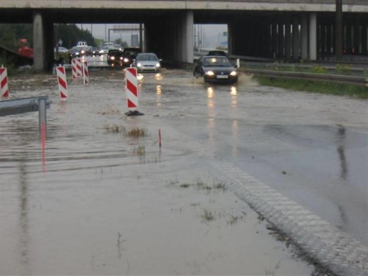 Yamaha dragstar - søndagstur, DMI lover ingen regn - right :) billede 7