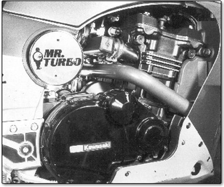 Kawasaki GPZ 900r billede 6