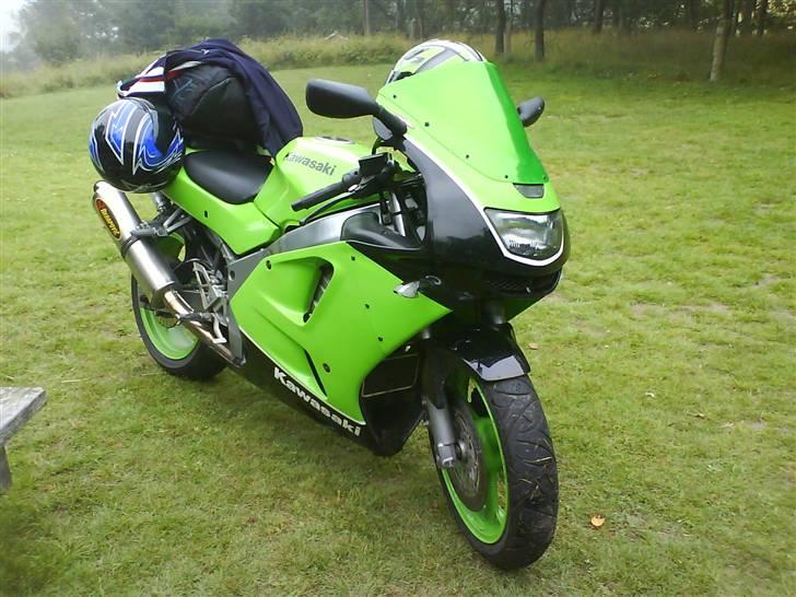 Kawasaki ZX6R billede 8