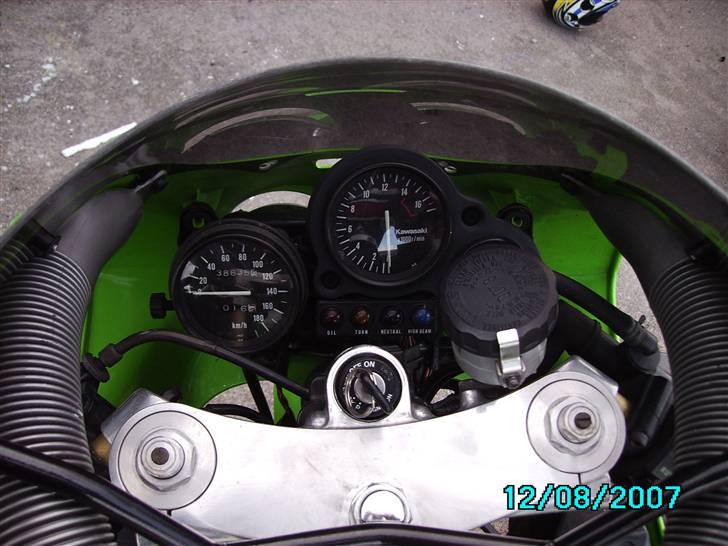 Kawasaki zxr 400 billede 13