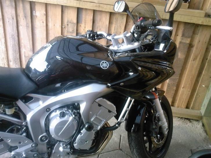 Yamaha FZ6-S FAZER - fronten billede 7