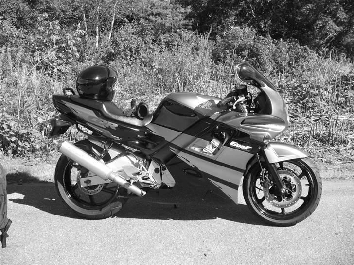 Honda CBR 600 F2 //SOLGT// billede 17