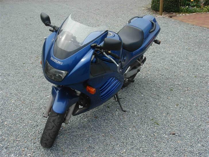 Suzuki RF400R solgt billede 9