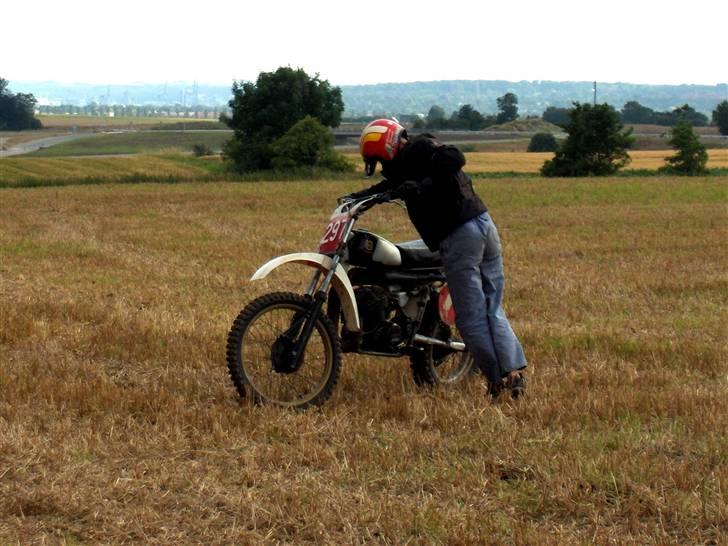 Husqvarna WR 390 "solgt" - ja den er skide svær og kick starte :)) ikke mere og sige billede 11