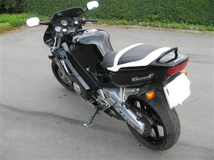 Honda CBR 600 F  billede 4
