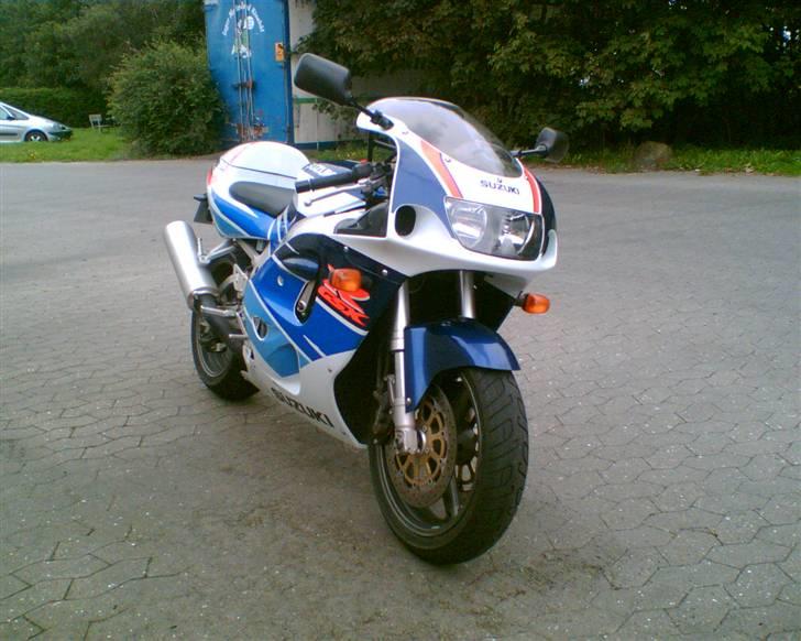 Suzuki GSXR - Inden jeg fik nye blink og kåbe "glas" billede 3