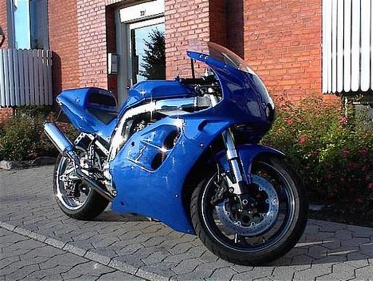 Suzuki gsx-r 750 w *solgt* - før ombygning da gamle ejer havde den billede 5