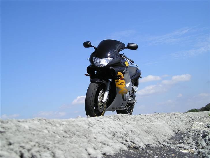 Honda CBR 600 F4 billede 14