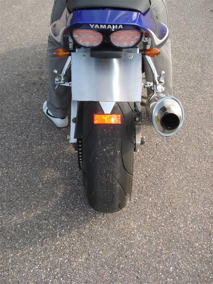 Yamaha R6 *SOLGT* billede 11