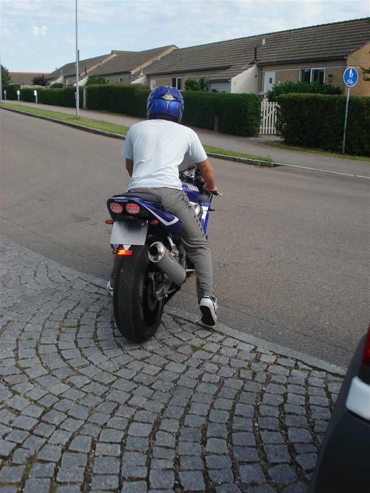 Yamaha R6 *SOLGT* billede 12