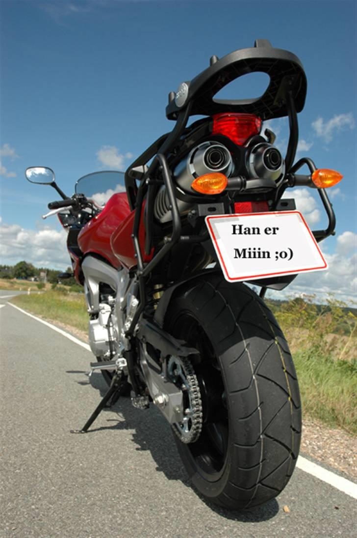 Yamaha Fazer FZ6 s - Her er min "Mr" Fazer og jeg er smask-forelsket i den billede 1