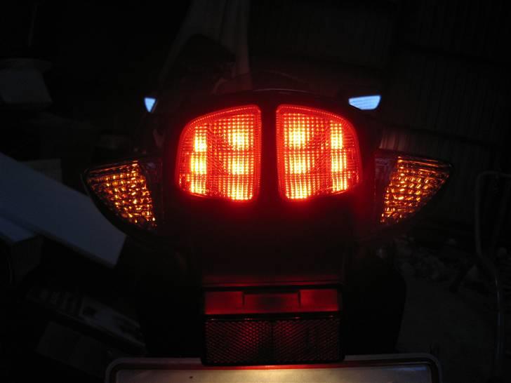 Suzuki GSX R 600 K7 "SOLGT" billede 10