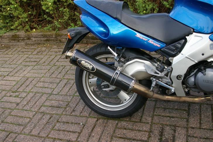 Yamaha SZR 660 - SOLGT 07.2008 billede 2