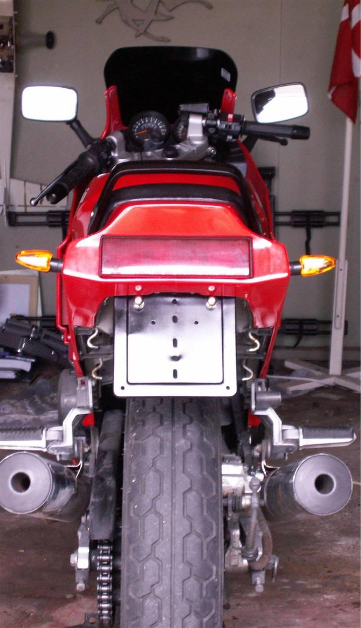 Kawasaki GPZ 600r billede 3