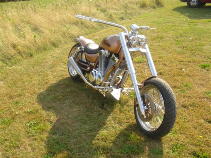 Suzuki VS Intruder 1400 billede 1