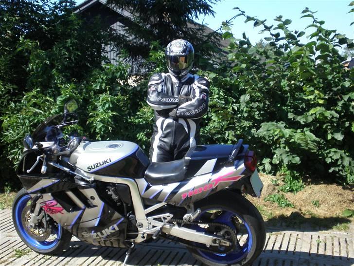 Suzuki GSXR 1100 *SOLGT* billede 14