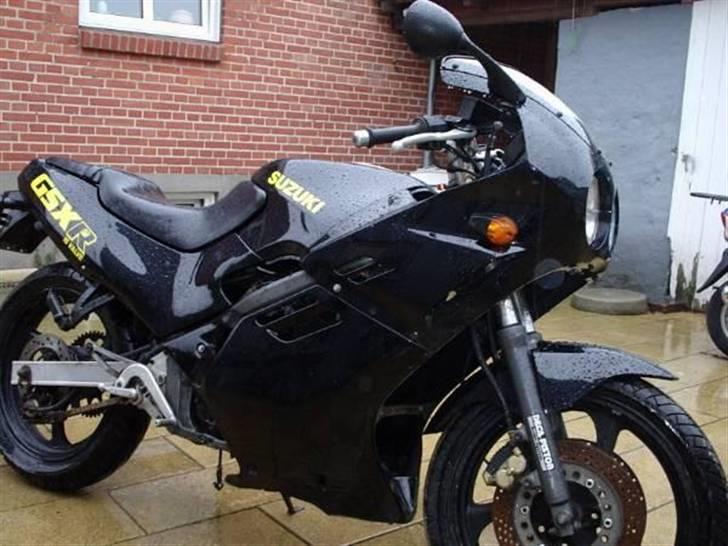 Suzuki gsxr 250  solgt billede 2