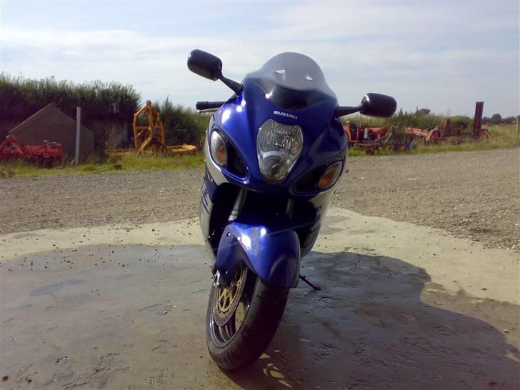 Suzuki Hayabusa -SOLGT billede 2