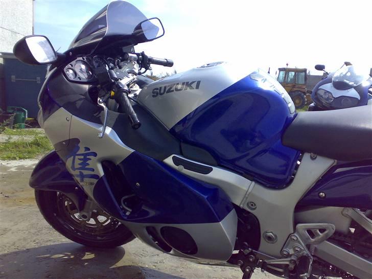 Suzuki Hayabusa -SOLGT billede 11