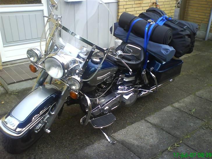 Harley Davidson Electra Glide FLH - Så er vi klar til Træf På Toppen 2007 billede 9