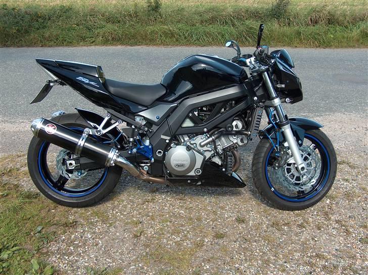 Suzuki SV 1000 N *solgt* ;-( - SV 1000 Naked billede 2