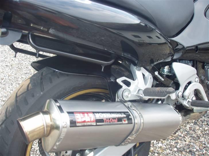 Suzuki GSX 750 F K6 (solgt) billede 7