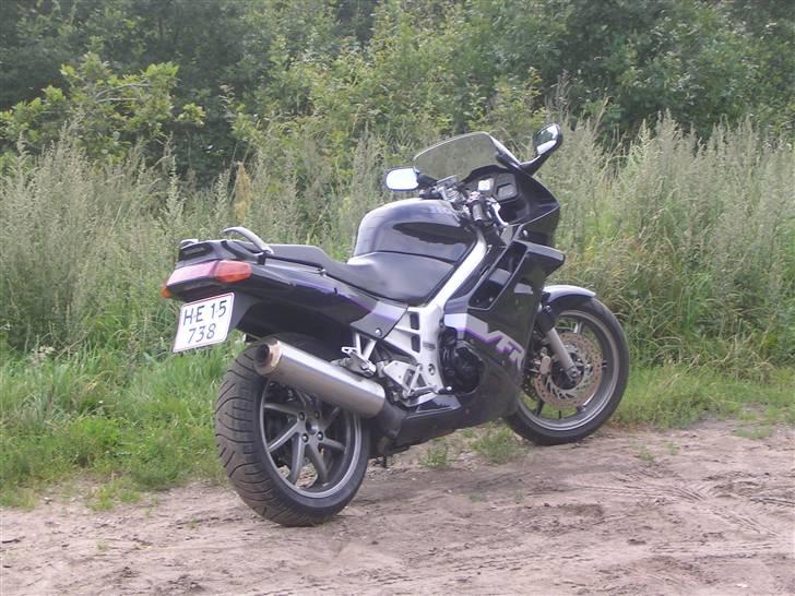 Honda VFR 750 F  billede 4