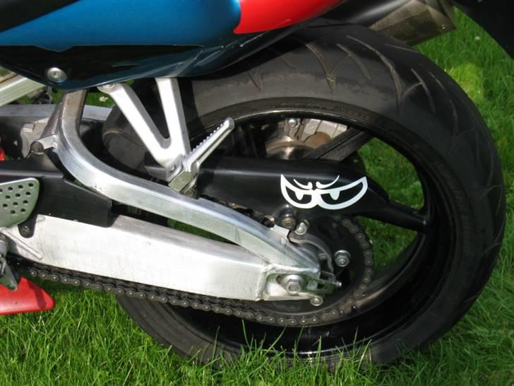 Honda CBR 900RR billede 4