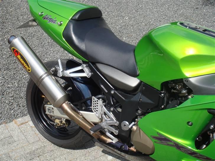 Kawasaki ZX12R billede 4