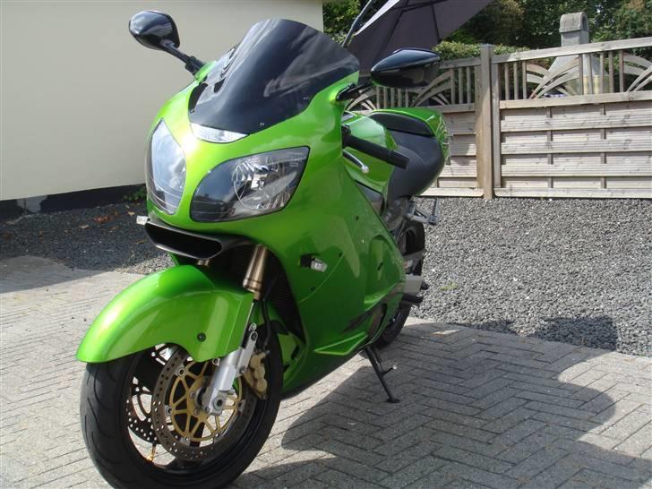 Kawasaki ZX12R billede 8