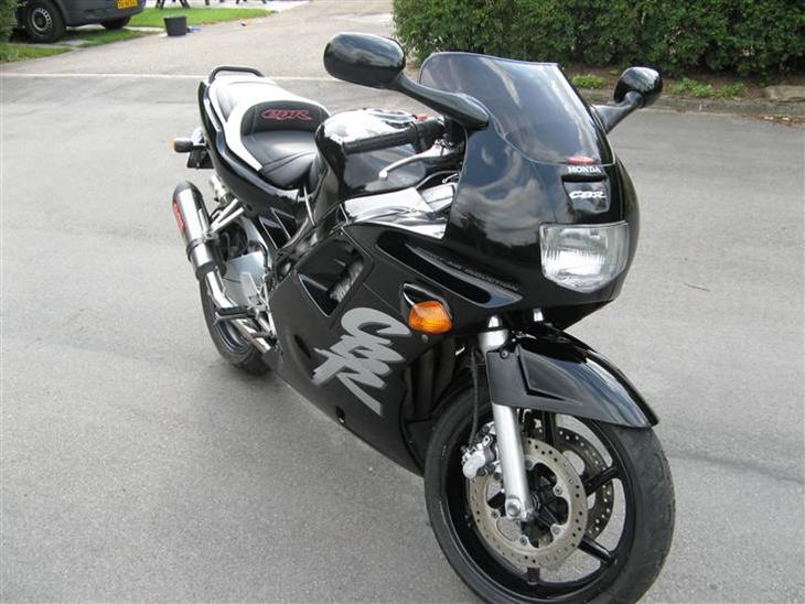 Honda CBR 600 F  billede 1