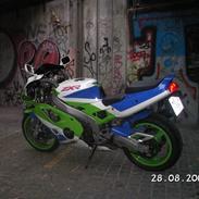 Kawasaki ZXR 400 *SOLGT*