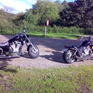 Suzuki intruder vs 1400