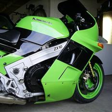 Kawasaki zx10-solgt