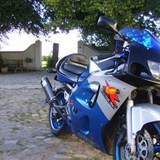 Suzuki gsxr 600 SRAD