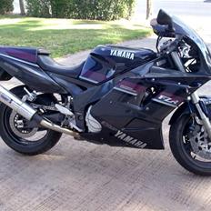 Yamaha fzr 1000 exup solgt