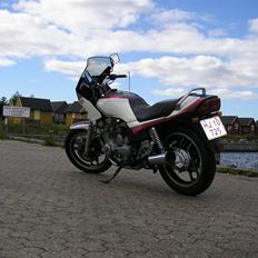 Yamaha XJ750f (Solgt)