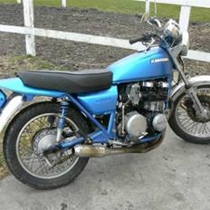 Kawasaki Z650 B2